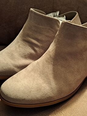 Torrid Tan Suede Ankle Boots Ladies Size 13